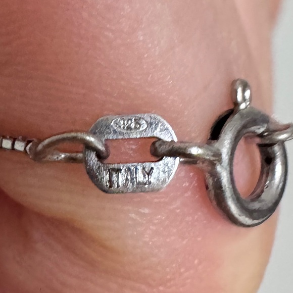 925 Silver Necklace with 925 Silver Pendant - Picture 6 of 7